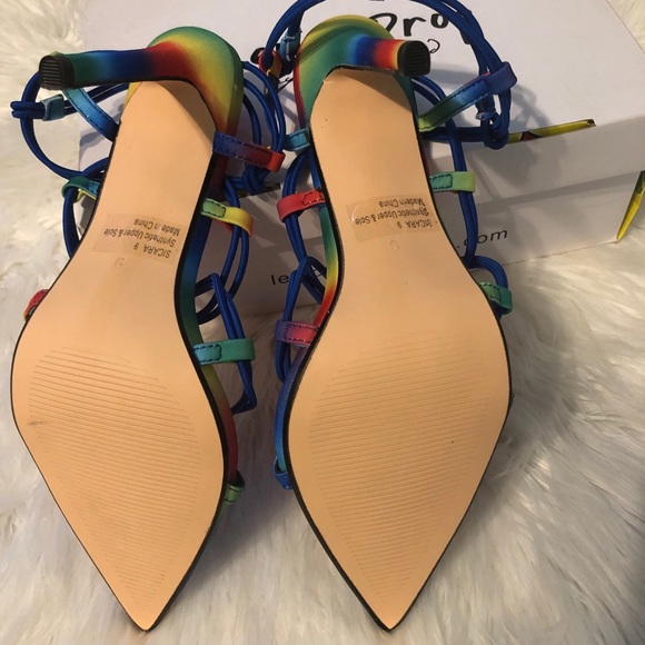 🏷 ONLY 2 LEFT Rainbow Strappy Pointed Heel - Picture 5 of 6